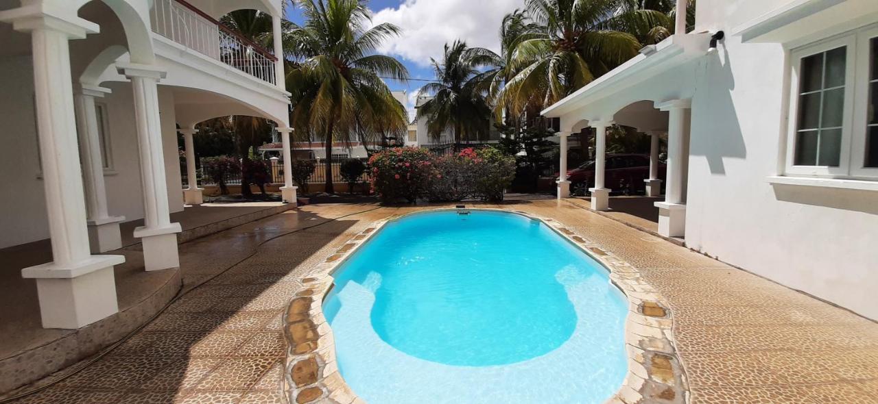 Villa Le Mirage A 150M De La Plage Flic-en-Flacq Exteriér fotografie